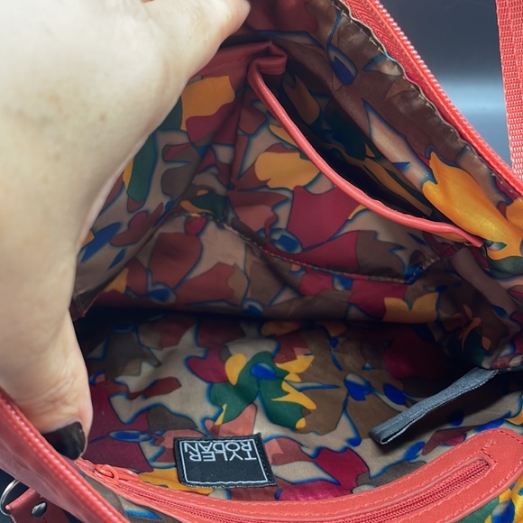 Tyler Rodan Purse Salmon Color Oversize Bag Pockets& Long Strap (w/ defect) - Picture 8 of 13